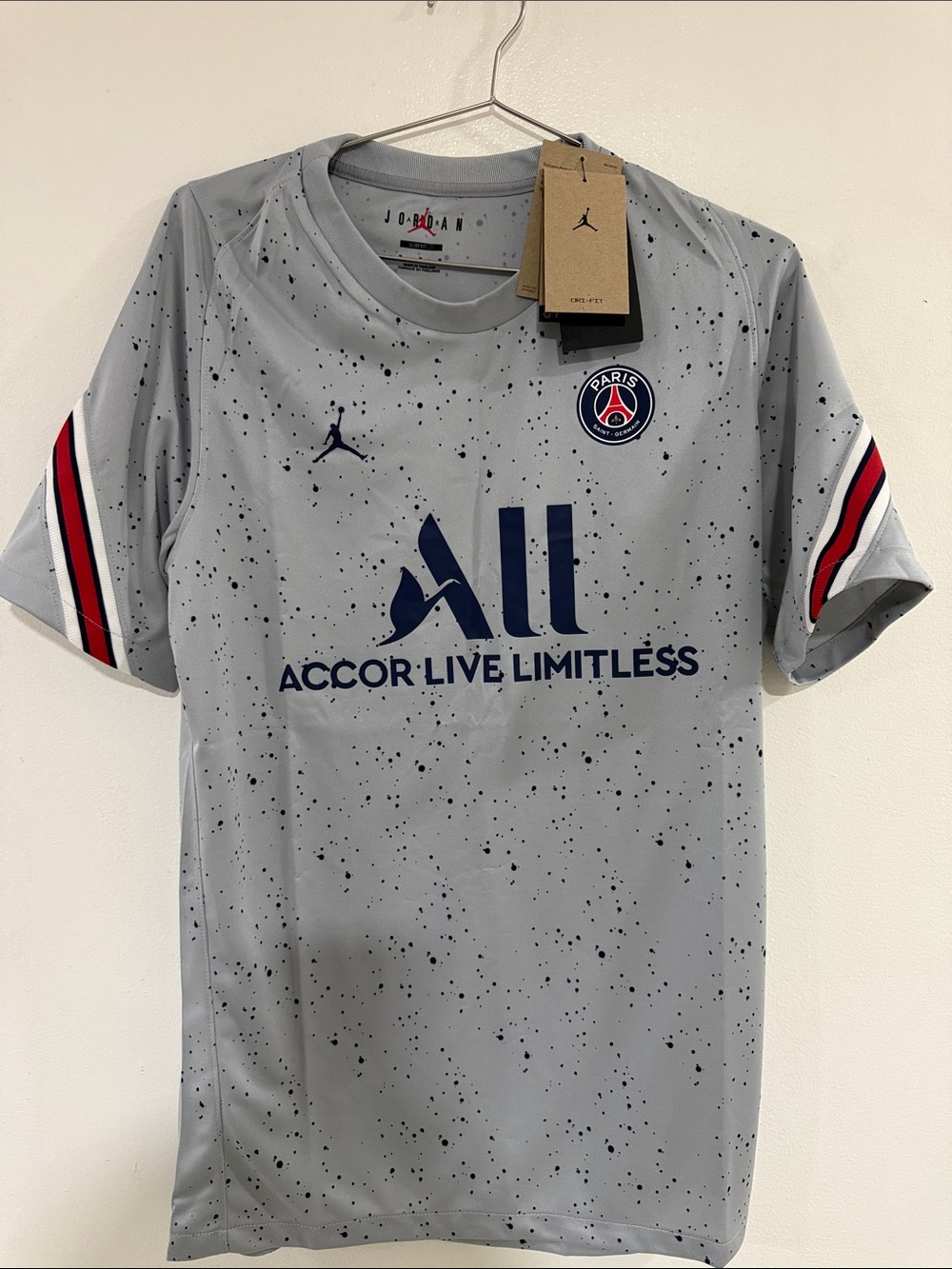 Vintage Jordan Paris Saint-Germain Gray Speckled Soccer Jersey